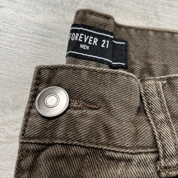 Forever 21 Men’s Pants, 100% cotton — Size ~31x30 - Picture 2 of 4